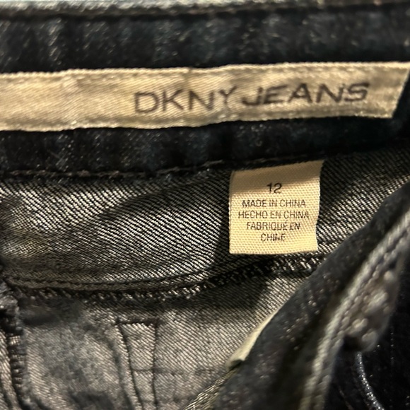 6-pair lady’s jeans size 12 - Picture 12 of 13